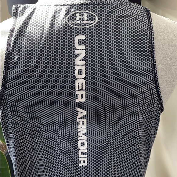 Under Armour heat gear tank - Picture 3 of 5